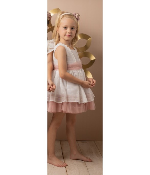 Vestido blanco sin mangas y...